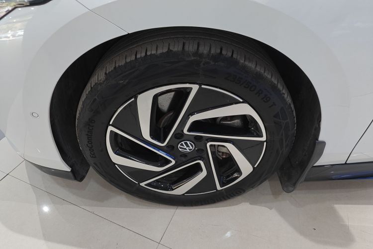 Volkswagen ID.7 Vizzion 2023 car image #9