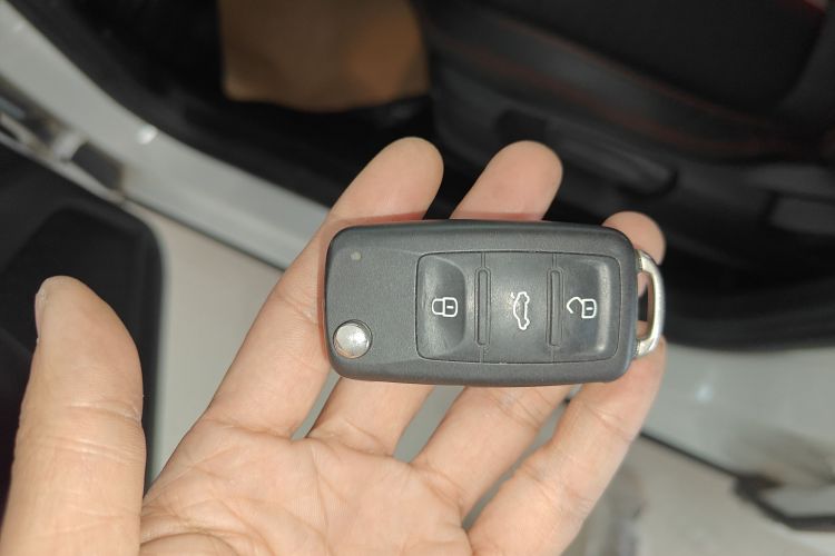 Skoda Kamiq 2020 car image #9