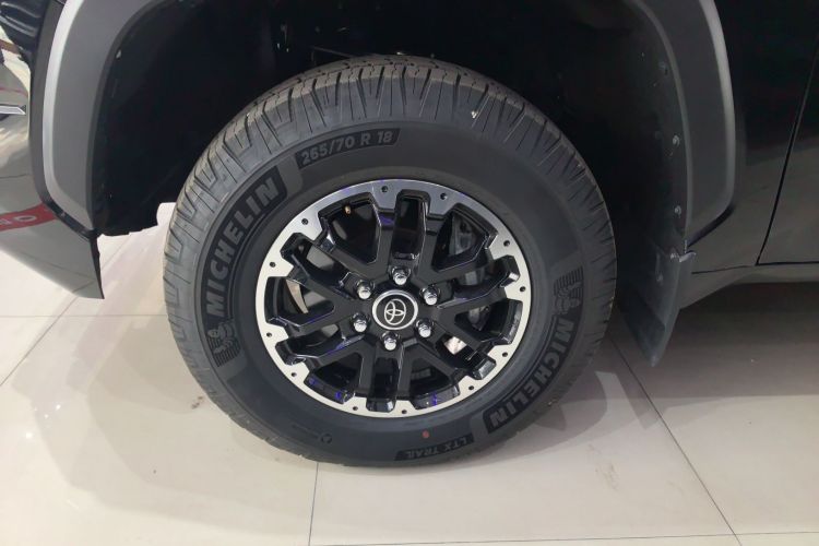 Toyota 2024 car image #9