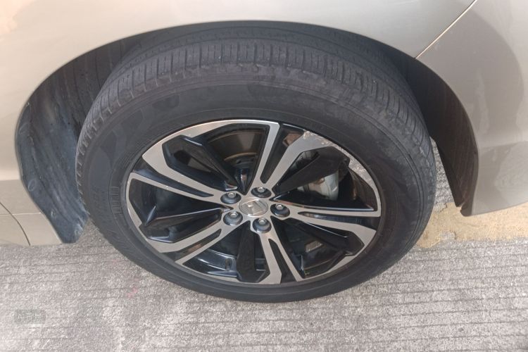 Honda UR-V 2018 car image #9