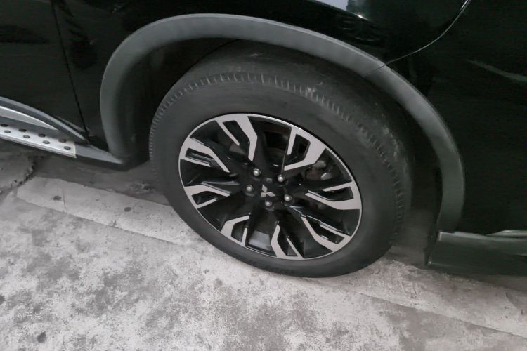 劳斯莱斯 欧蓝德 2020 #9 劳斯莱斯 欧蓝德 2020 汽车图片 #9