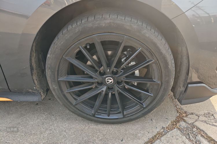 Changan UNI-V 2025 #9 Changan UNI-V 2025 immagine di auto #9