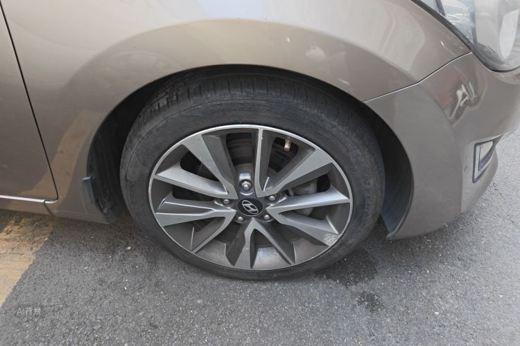 Hyundai Elantra MD 2014 car image #9