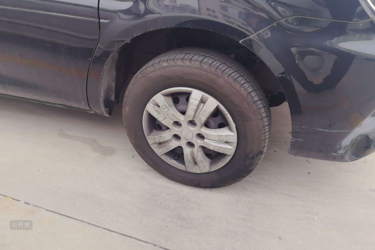 Forthing Lingzhi 2024 car image #9