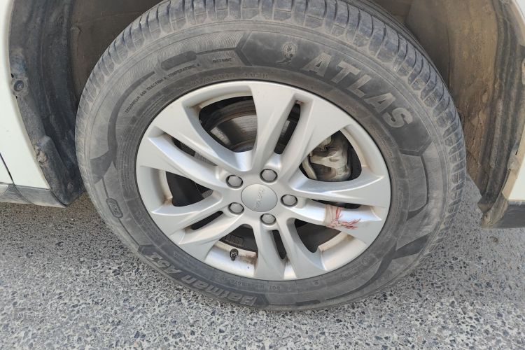 Haval M6 2022 #9 Haval M6 2022 car image #9