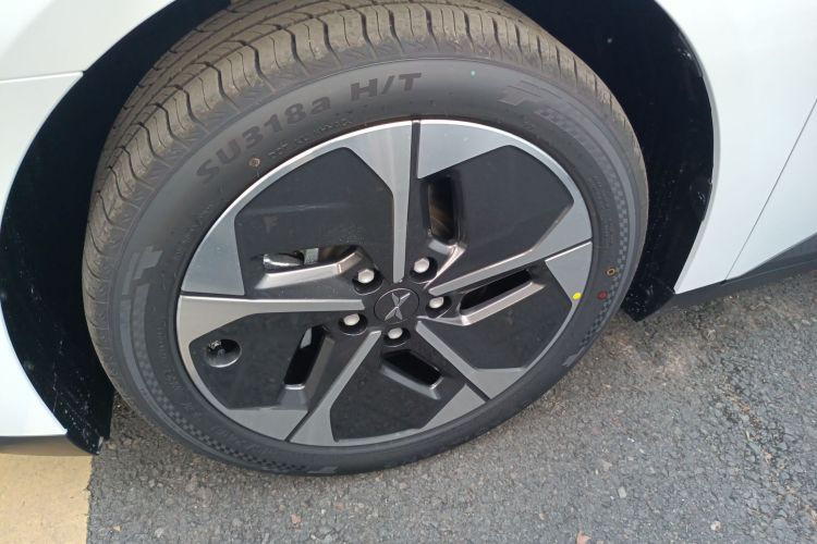 Xpeng MONA M03 2025 immagine di auto #9