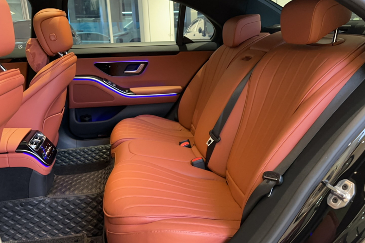 Mercedes-Benz S Class 2024 car image #9