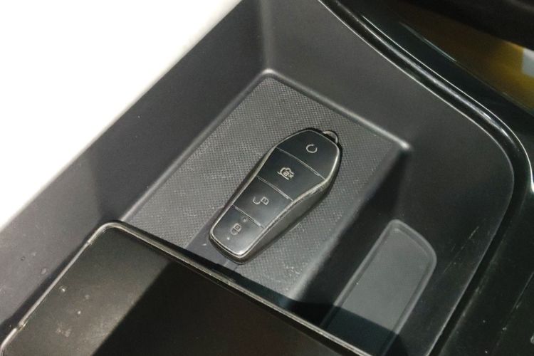 BYD D1 2023 car image #9