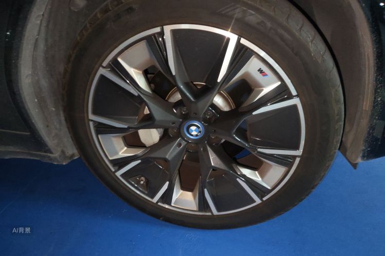 BMW iX3 2023 immagine di auto #9