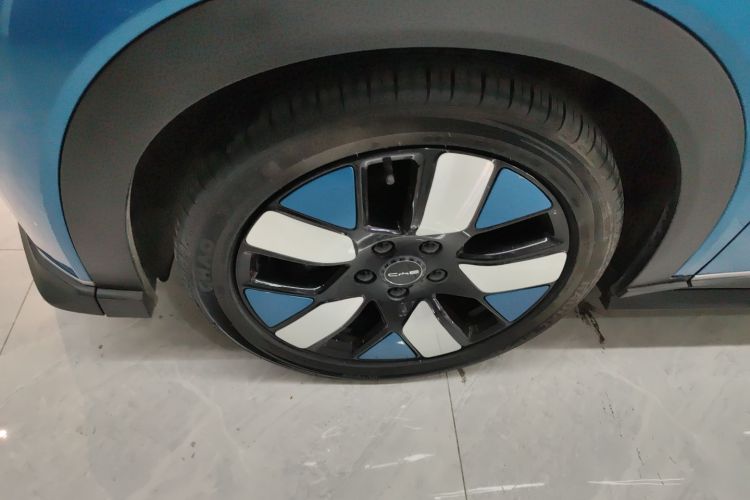 BYD Dolphin 2024 car image #9
