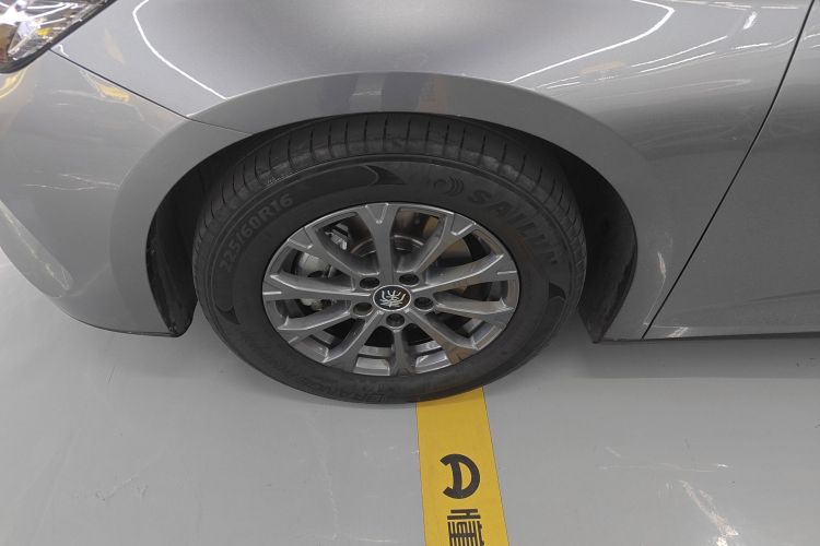 BYD Qin L 2024 car image #9