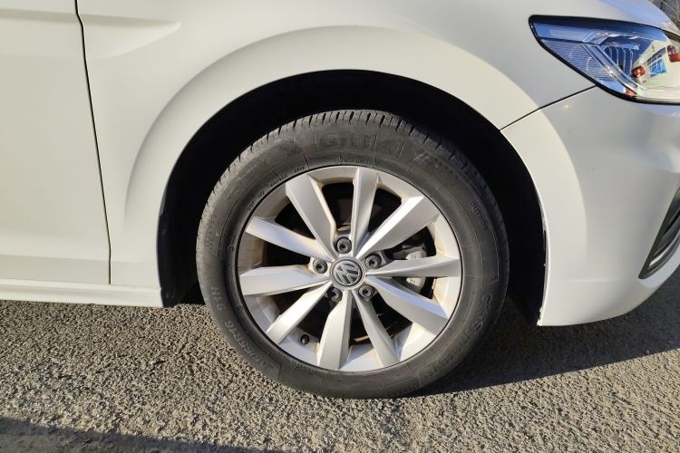 Volkswagen Bora 2019 car image #9