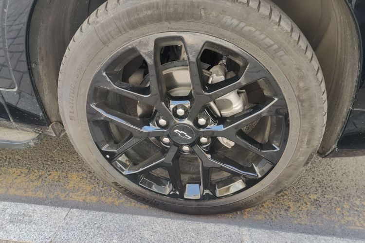 Chevrolet Blazer 2023 immagine di auto #9