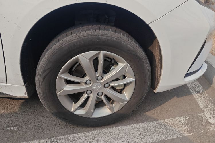 Livan Maple 60S 2022 изображение автомобиля #9