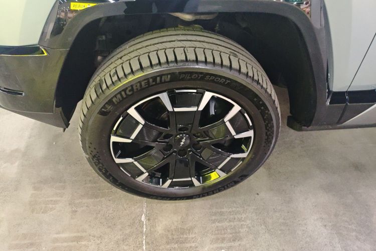 方程豹 豹8 2024 汽车图片 #9