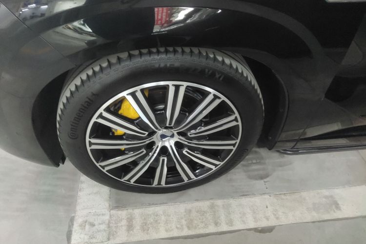 Denza N9 2025 صورة سيارة #9