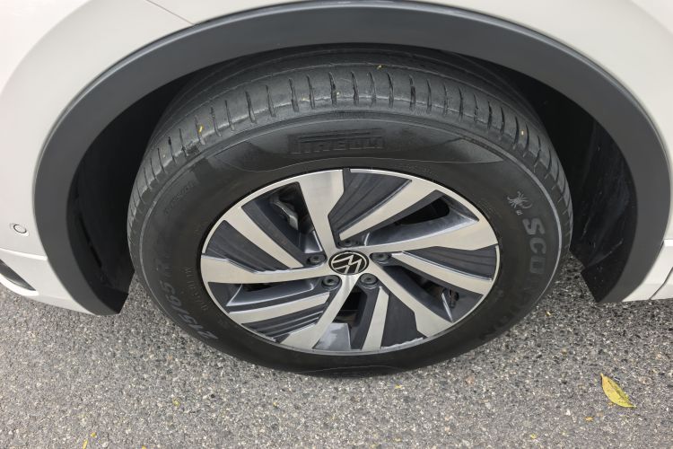 Volkswagen Tiguan L New Energy 2022 car image #9