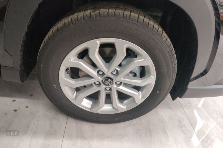 Toyota Frontlander 2025 #9 Toyota Frontlander 2025 immagine di auto #9