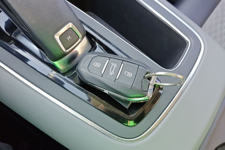 Citroen C5 AIRCROSS 2018 car image #9