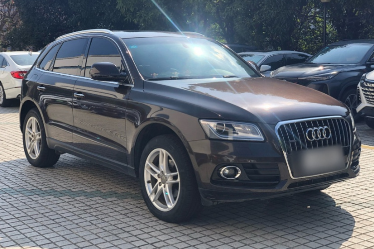 Audi Q5 2016 car image #9