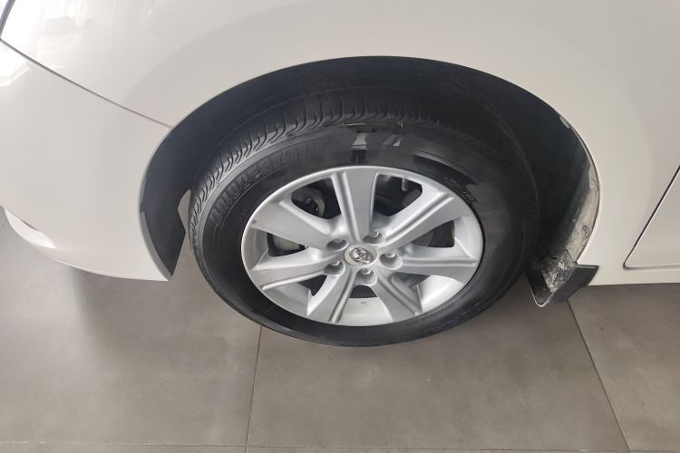 Toyota Verso 2015 car image #9