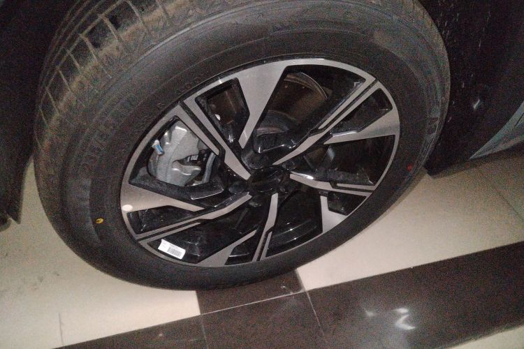 吉利汽车 博越L 2025 汽车图片 #9