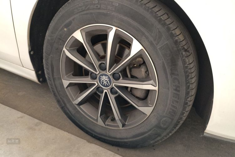 BYD Qin Pro New Energy 2019 #9 BYD Qin Pro New Energy 2019 car image #9