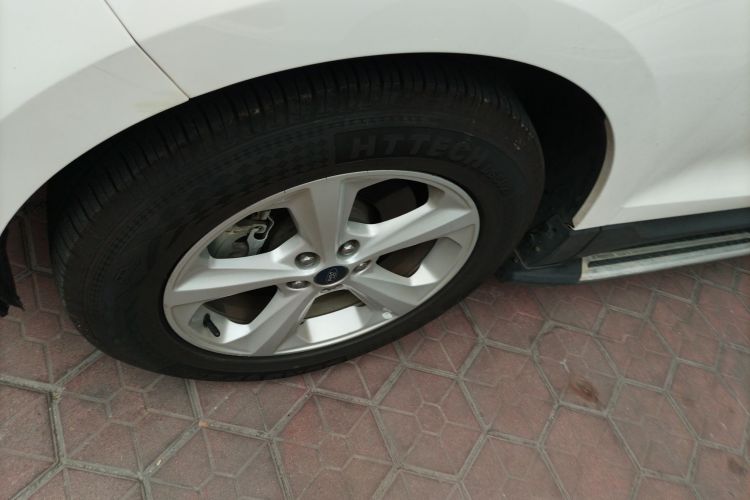 Ford Edge 2018 car image #9