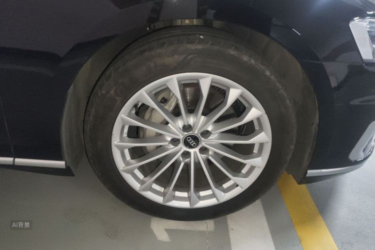 Audi A8 2020 immagine di auto #9