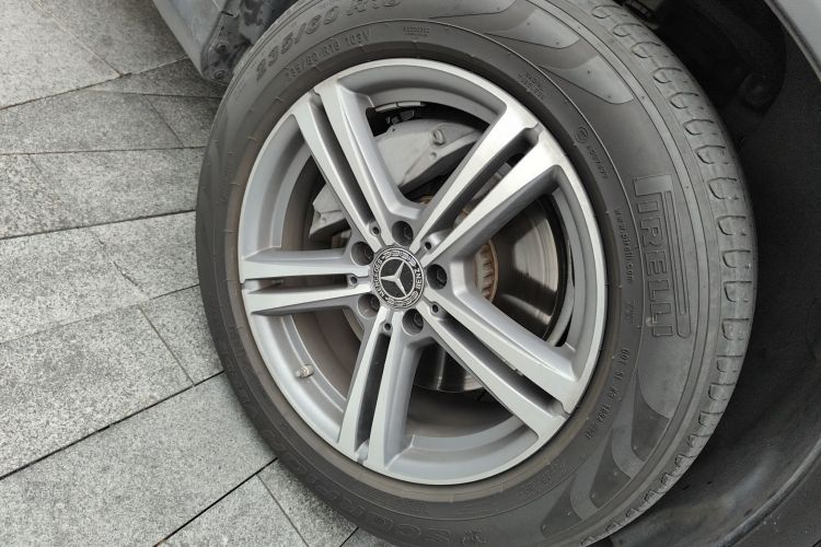 Mercedes-Benz GLC Class 2021 immagine di auto #9