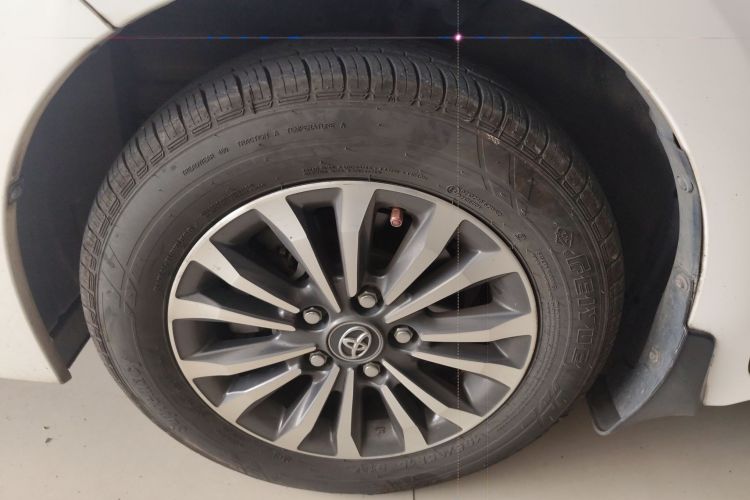 丰田 卡罗拉 2018 汽车图片 #9