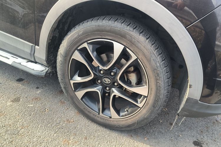 Soueast DX7 2016 car image #9