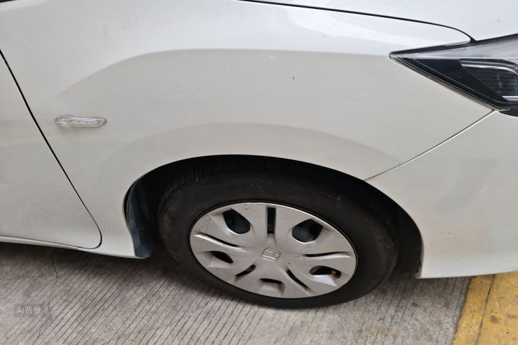 Honda Greiz 2018 car image #9