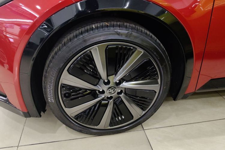 Toyota bZ5 2025 #9 Toyota bZ5 2025 car image #9