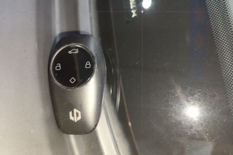 零跑汽车 零跑T03 2023 汽车图片 #9