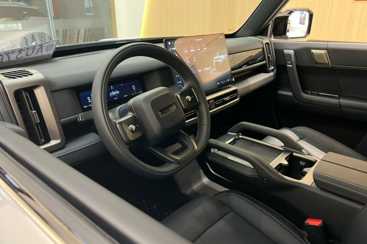 Chery 2025 car image #9