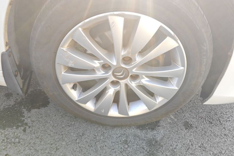 Citroen C-Quatre 2015 #9 Citroen C-Quatre 2015 car image #9