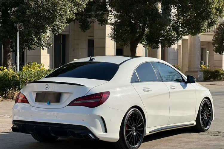 Mercedes-Benz CLA AMG 2018 car image #9