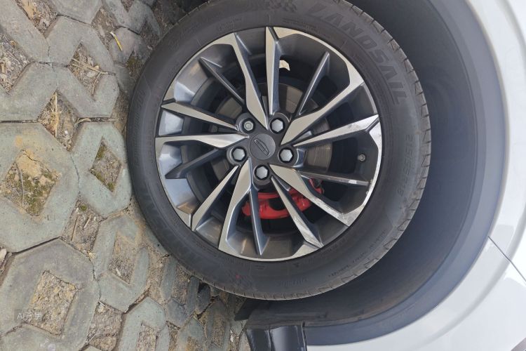 GEELY Coolray 2020 #9 GEELY Coolray 2020 car image #9