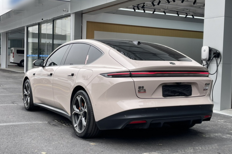 蔚来 蔚来ET5 2023 汽车图片 #9