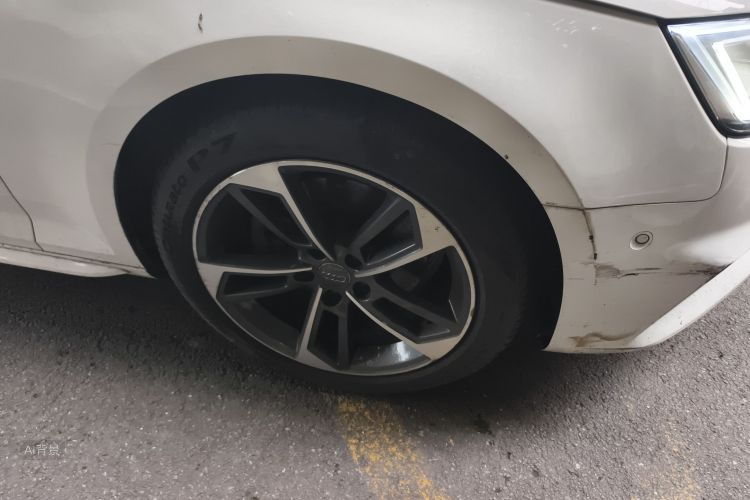 Audi A4L 2018 immagine di auto #9