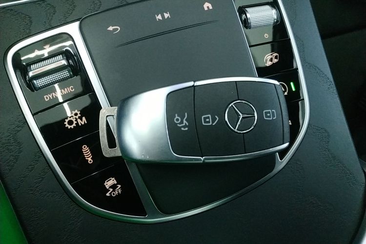 Mercedes-Benz GLC AMG 2022 imagem de carro #9