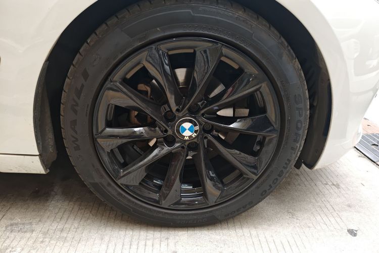 BMW 3 Series GT 2018 #9 BMW 3 Series GT 2018 immagine di auto #9