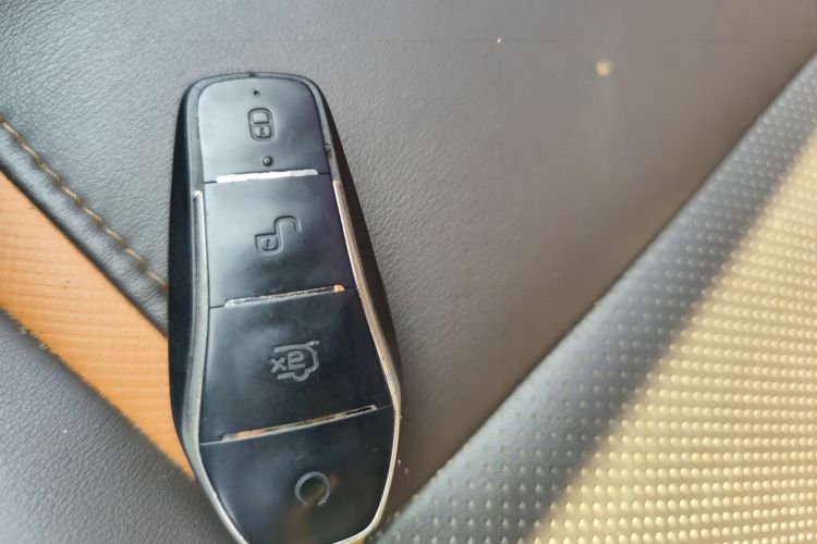 BYD e2 2021 #9 BYD e2 2021 صورة سيارة #9