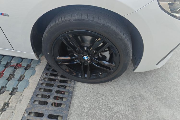 BMW 1 Series 2023 car image #9