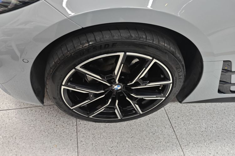 BMW 4 Series 2022 imagem de carro #9