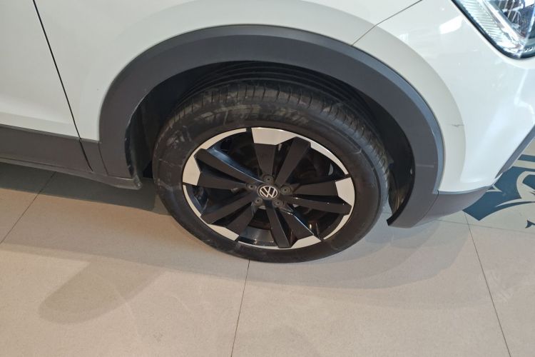Volkswagen Tacqua 2023 car image #9