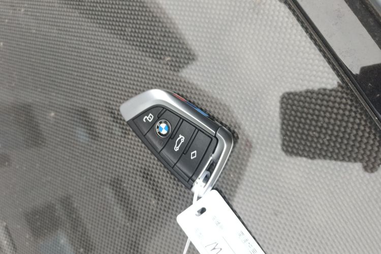 BMW M3 2023 car image #9