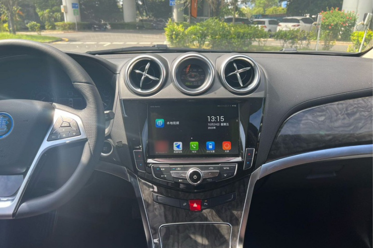 BYD Tang New Energy 2018 car image #9