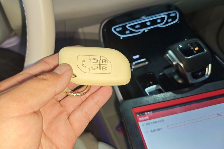 Forthing V9 2024 #9 Forthing V9 2024 immagine di auto #9